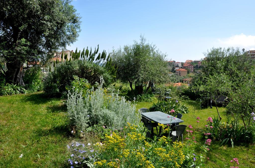 Ca Dei Conti Βίλα San Bartolomeo Al Mare Δωμάτιο φωτογραφία
